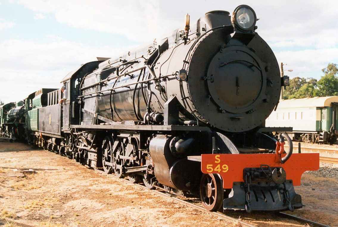 S549 at Pinjarra -  1999 